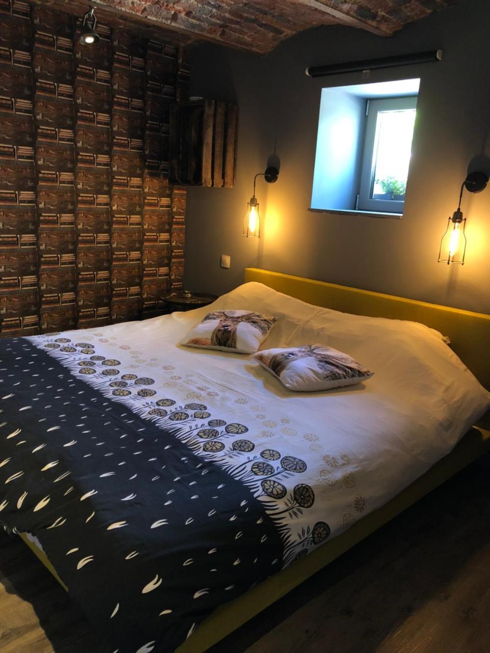Gite De Corbion Loft1 Ciney Exterior foto
